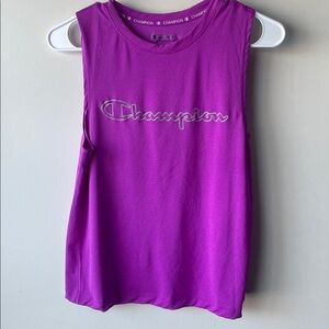 🔵 Champion women’s athletic tank